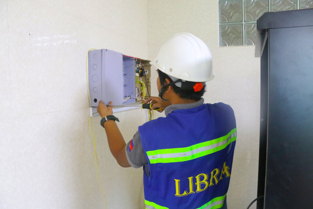 installing control system